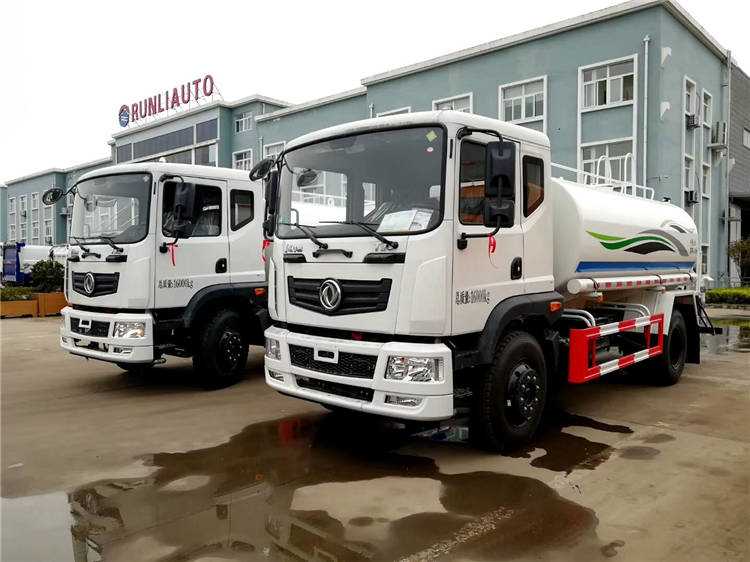 東風(fēng)T3型12噸灑水車